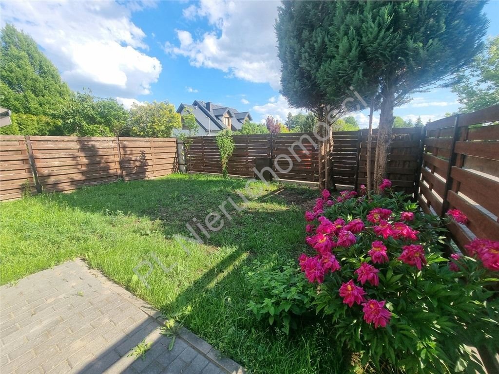 Polecam przestronny segment 128 m² z ogrodami i poddaszem w Ożarowie Ożarów Mazowiecki  128m2 Foto 1