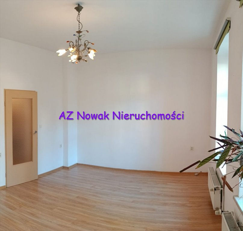 Przestronne 2-pokojowe mieszkanie na parterze z ogrzewaniem gazowym zapraszam Świdnica, Śródmieście  68m2 Foto 1