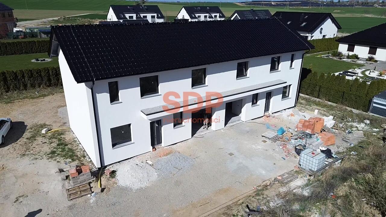 Do sprzedania dom bliźniak z garażem i pompą ciepła w Myśliborzu Myślibórz  120m2 Foto 1