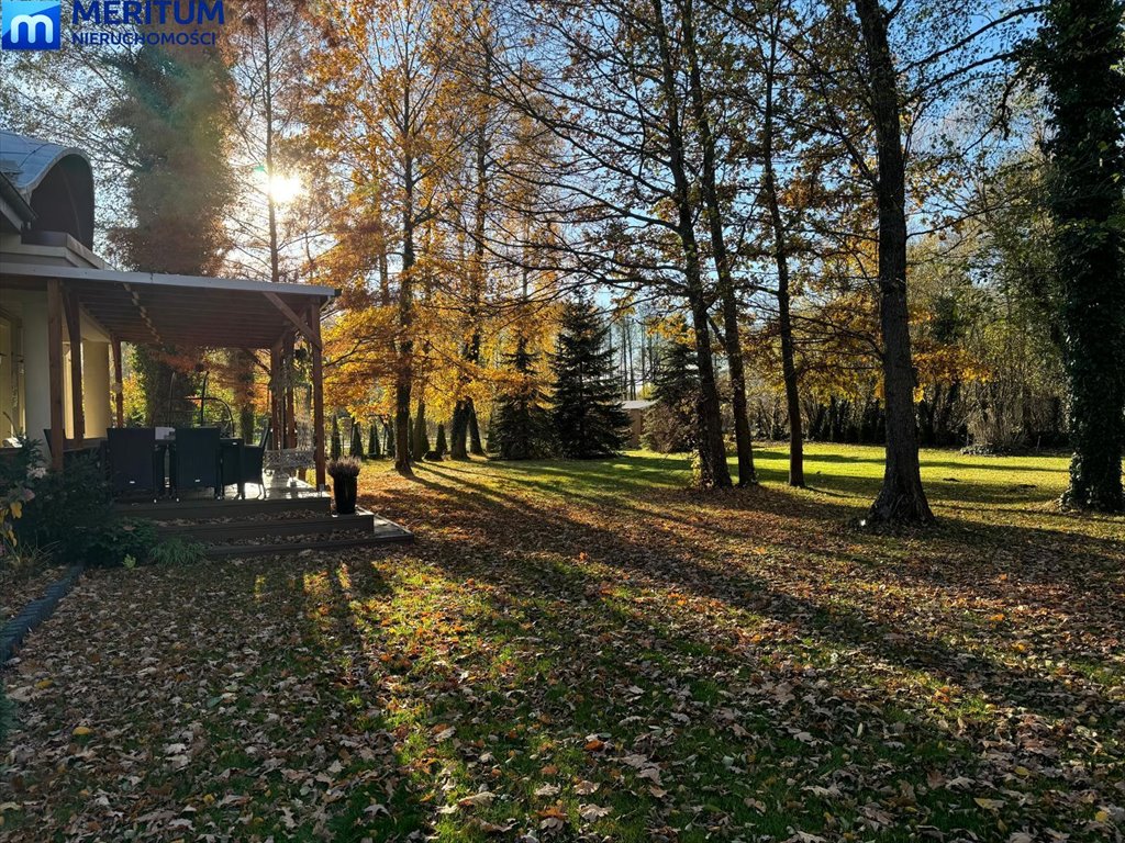 Gotowy dom 220 m2 z pięknym ogrodem, gotowy do zamieszkania Międzyborów  220m2 Foto 1