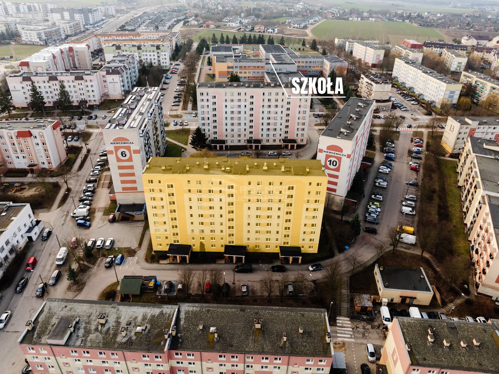 Mieszkanie trzypokojowe na sprzedaż Łomża, Juliana Ursyna Niemcewicza  61m2 Foto 2