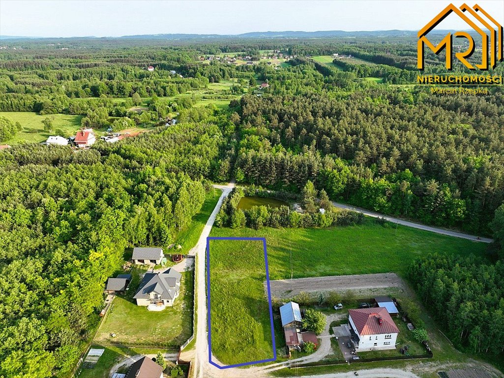 Działka budowlana w Pogórskiej Woli, 1400 m2, media, las Pogórska Wola  1 400m2 Foto 1