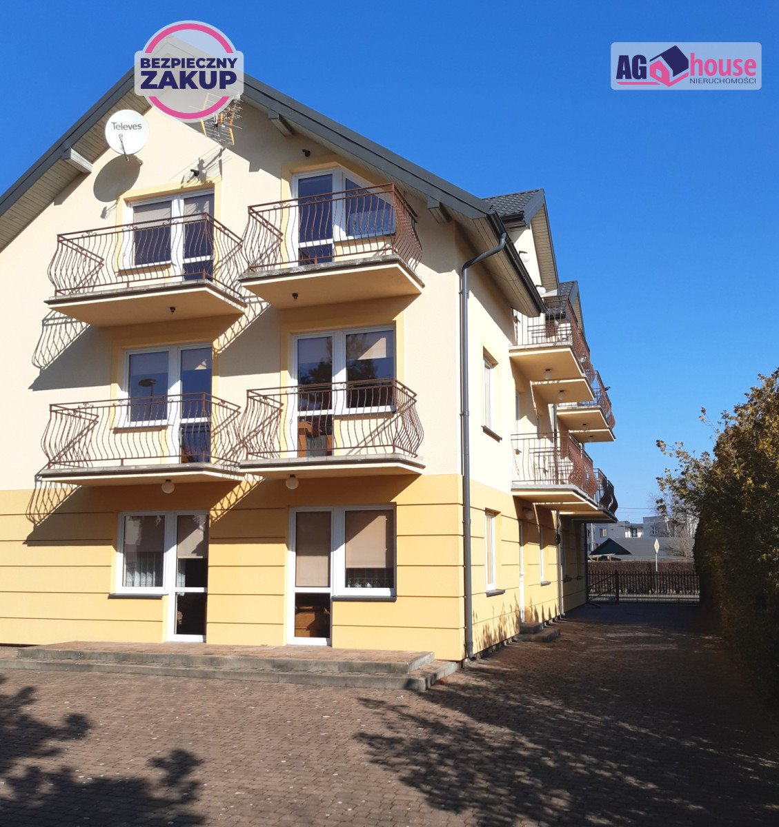 Pensjonat nad morzem w Karwi - 18 pokoi i apartament Karwia, Mokra  540m2 Foto 1