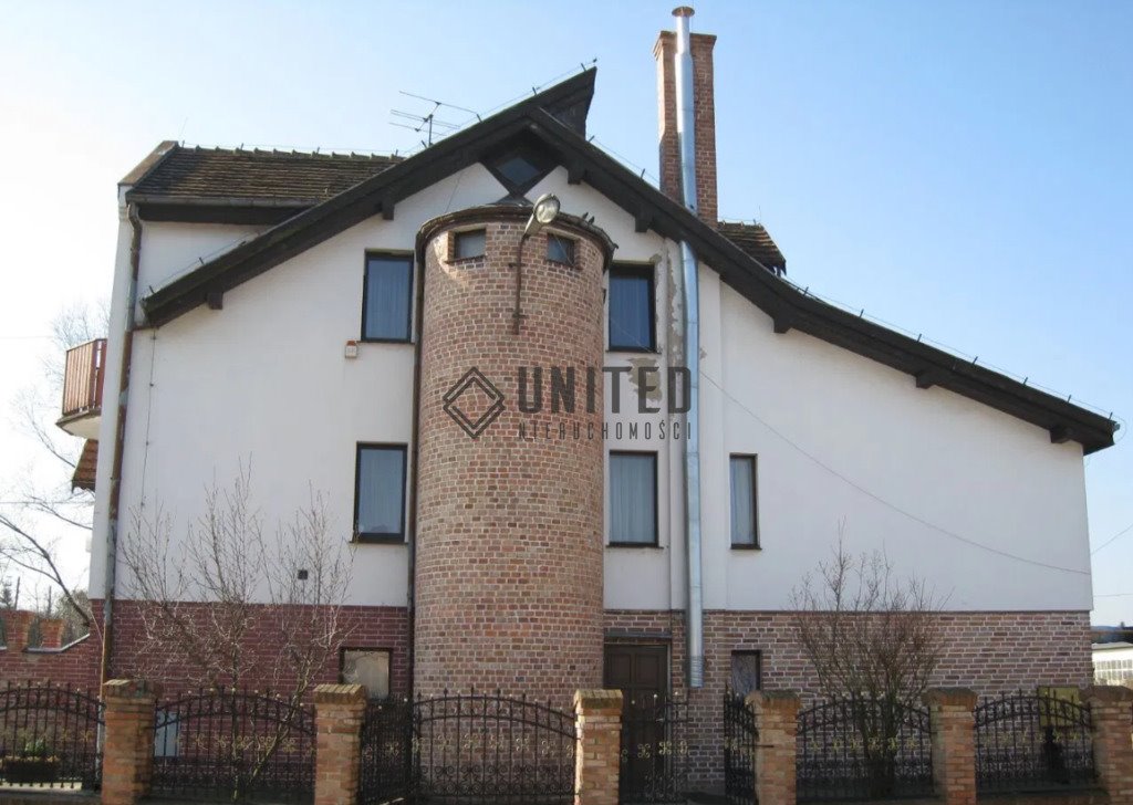 Solidny dom 400 m2 z dużym potencjałem i dwoma garażami Wrocław, Widawa, Widawa, Widawa  400m2 Foto 1