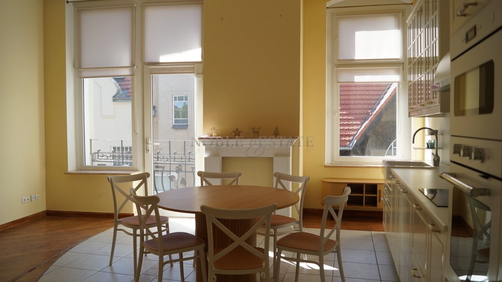 Piękne 95 m2 w secesyjnej kamienicy z balkonami i jacuzzi Poznań, Jeżyce, Jeżyce, Franklina Roosevelta  95m2 Foto 1