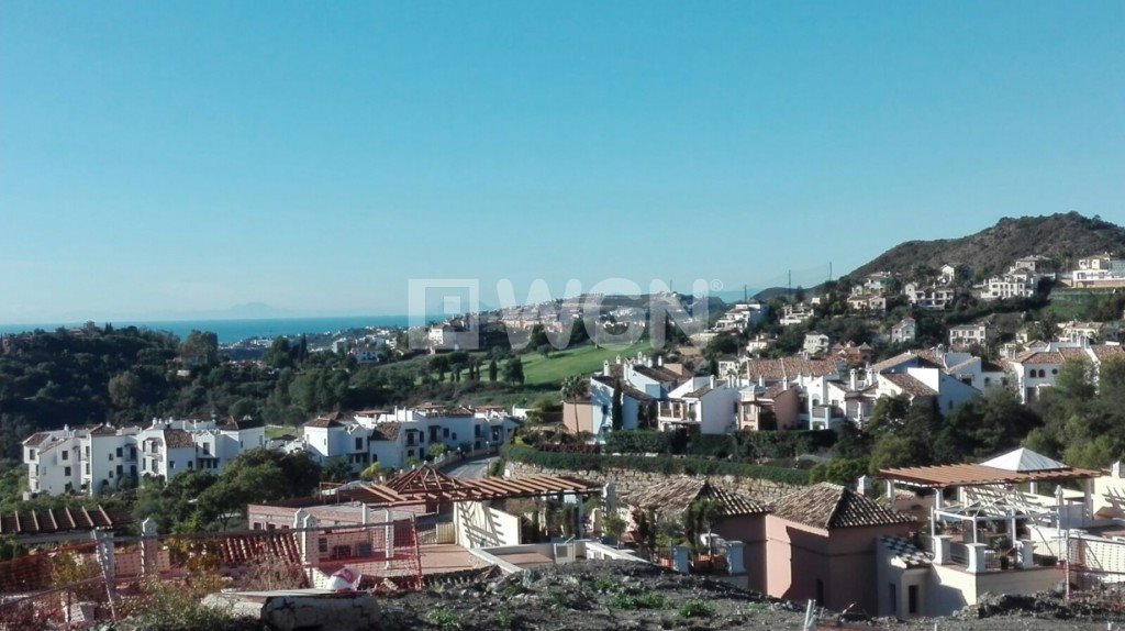 Mieszkanie czteropokojowe  na sprzedaż Hiszpania, Costa del Sol, Malaga, Benahavis  130m2 Foto 10