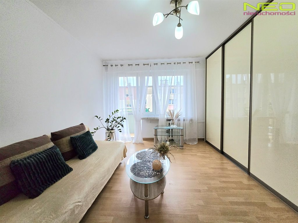 Mieszkanie dwupokojowe na sprzedaż Częstochowa, Tysiąclecie  50m2 Foto 1