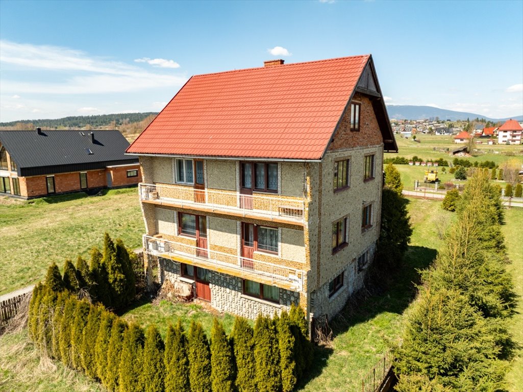 Zapraszam do obejrzenia przestronnego domu 223 m² z dużą działką 1132 m² w Lipnicy Wielkiej Lipnica Wielka, 21  720m2 Foto 1