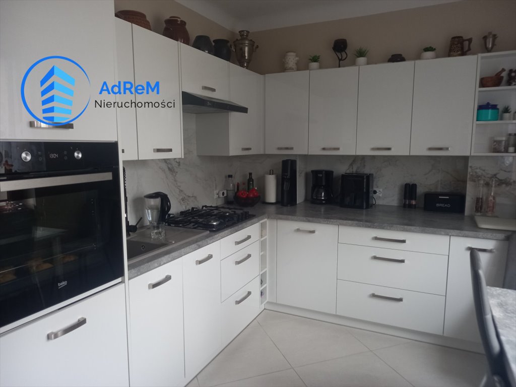 Dom na sprzedaż Kielce  200m2 Foto 1