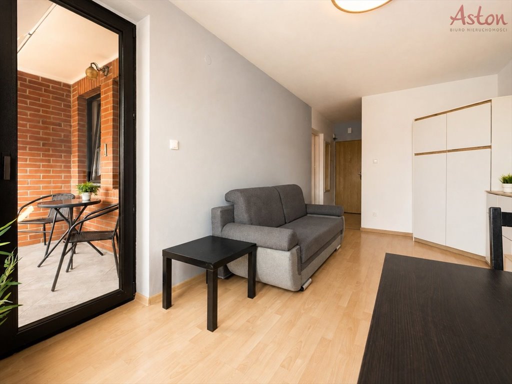 Dwupokojowe mieszkanie 48,3 m² z dużym balkonem (Tychy B) Tychy, B  48m2 Foto 1