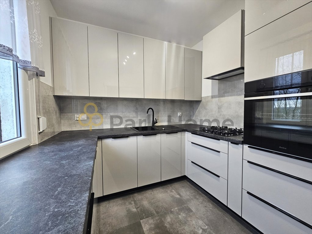 Mieszkanie trzypokojowe na sprzedaż Śrem  65m2 Foto 1