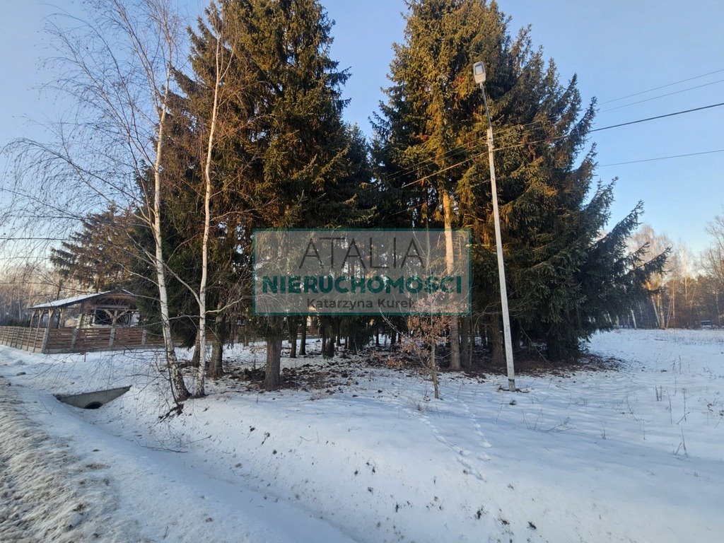 Działka 1577 m² z mediami i leśnym klimatem - polecam! Radonie  1 577m2 Foto 1
