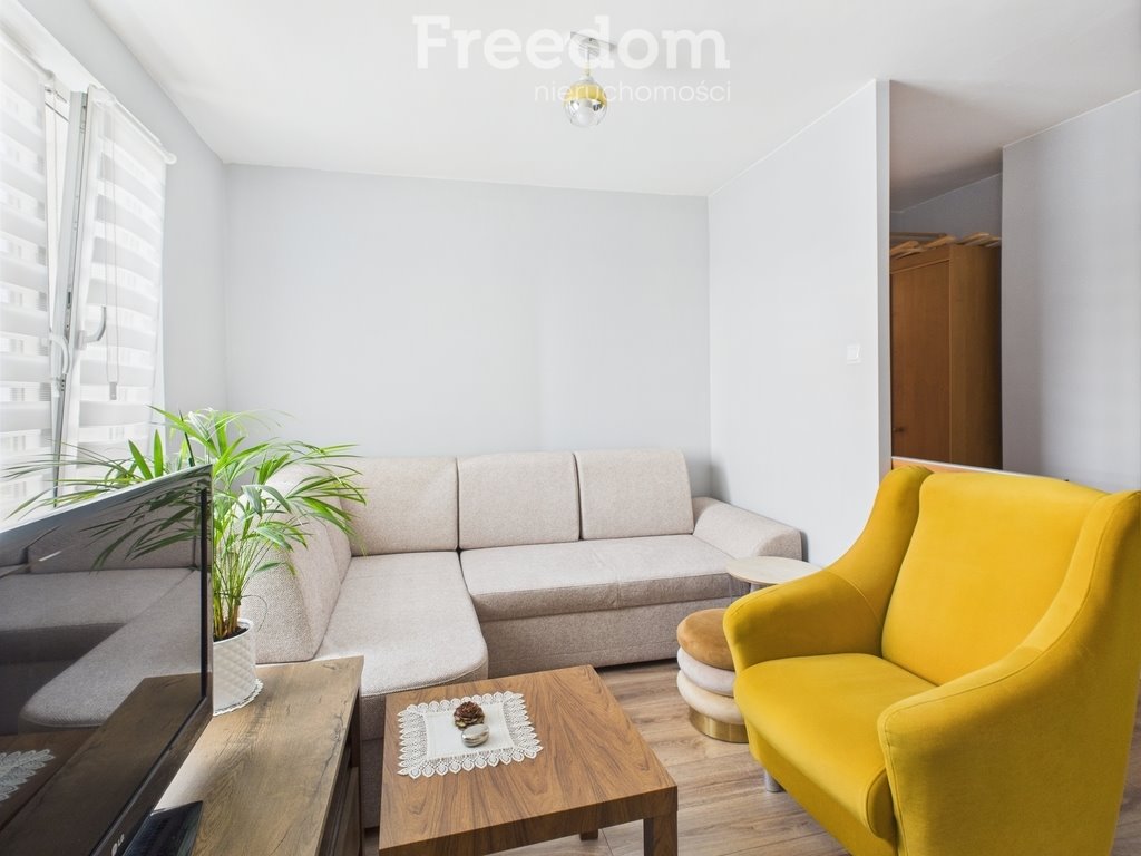 Mieszkanie dwupokojowe na sprzedaż Łęczna  46m2 Foto 1