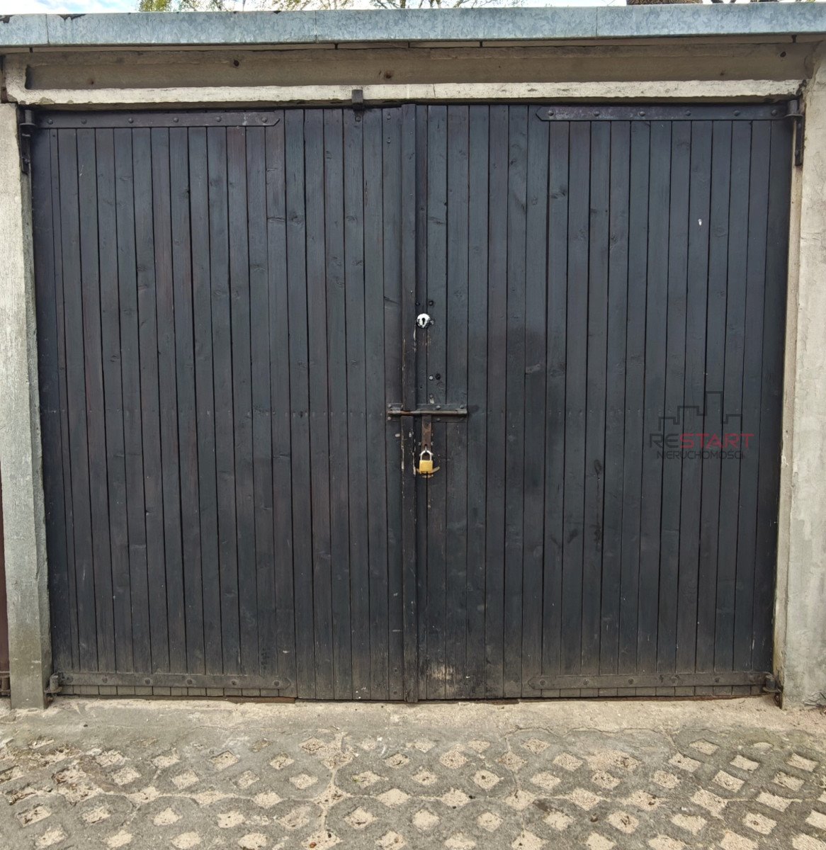 Garaż murowany 18 m² z prądem, planowany remont dachu Grodzisk Mazowiecki  18m2 Foto 1