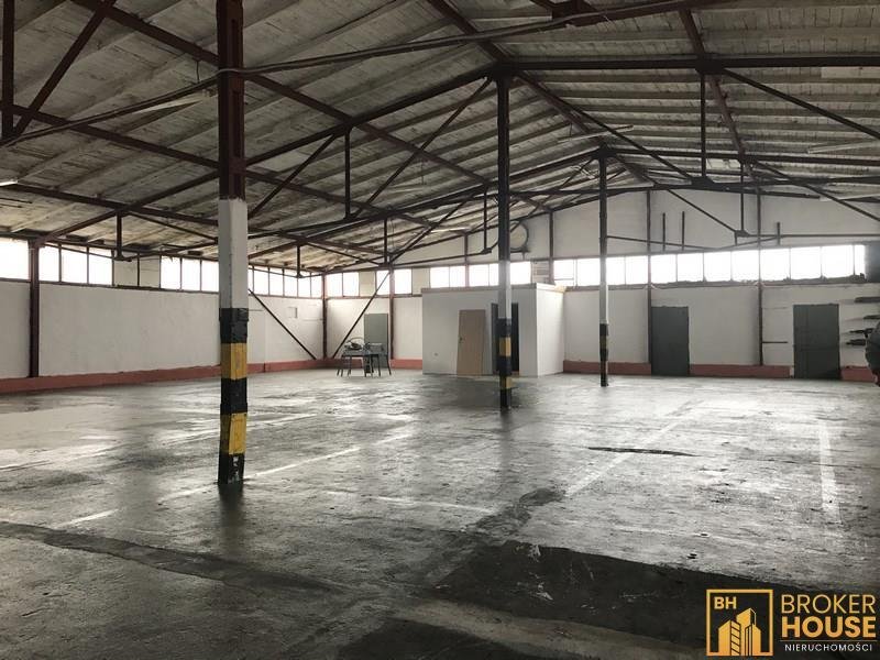 Lokal użytkowy na wynajem Opole  391m2 Foto 1