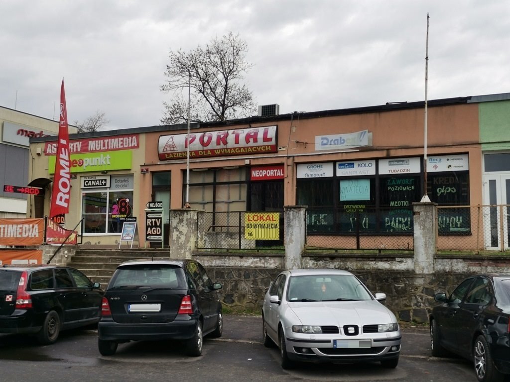 Lokal użytkowy na sprzedaż Lubań  167m2 Foto 1