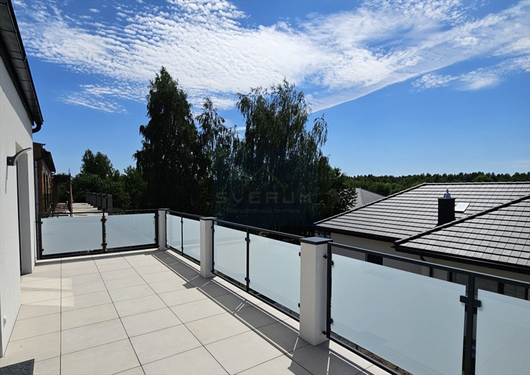 Mieszkanie czteropokojowe  na wynajem Częstochowa, Północ  90m2 Foto 1