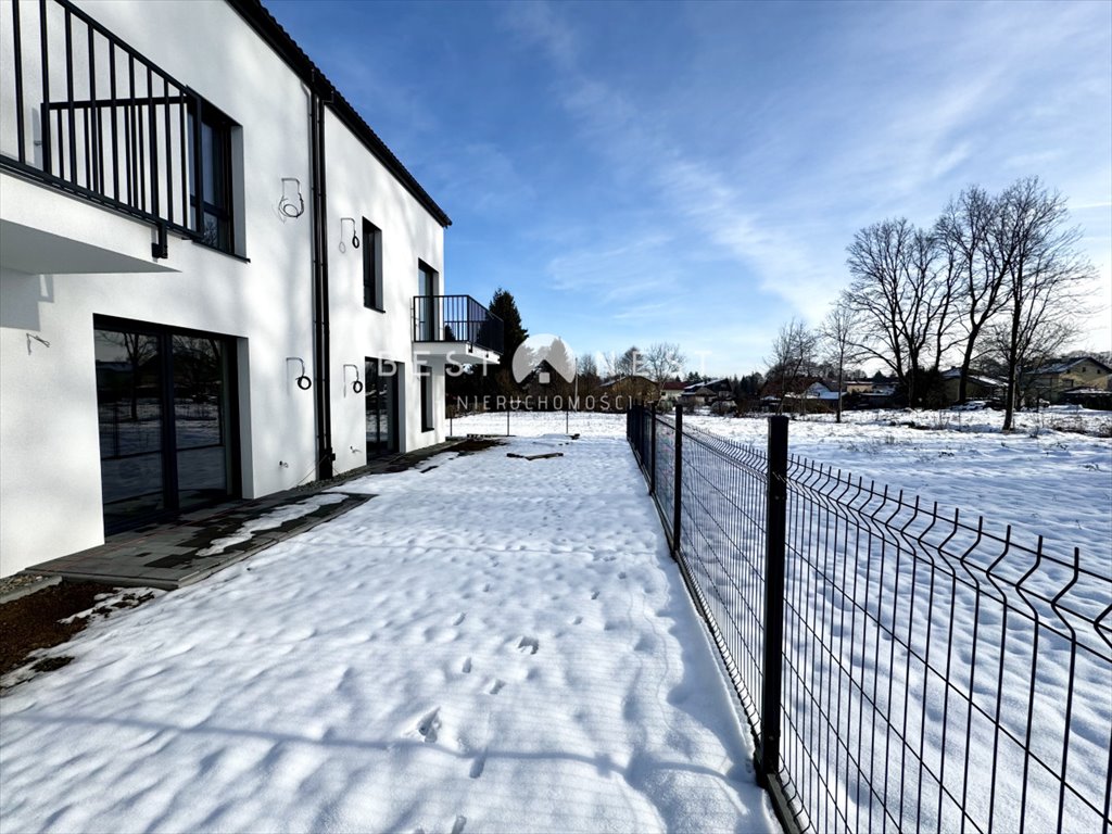 Mieszkanie czteropokojowe  na sprzedaż Wilkowice  93m2 Foto 5