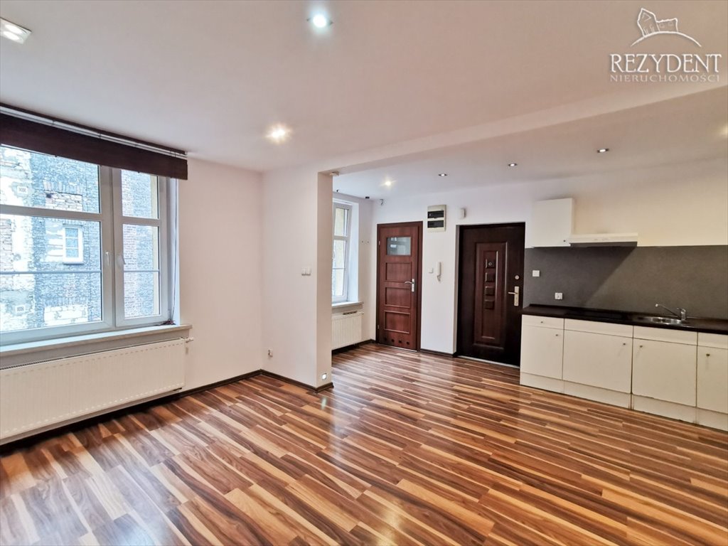Mieszkanie 45 m² w Katowicach - centrum z aneksem kuchennym Katowice, Śródmieście, Kościuszki  45m2 Foto 1