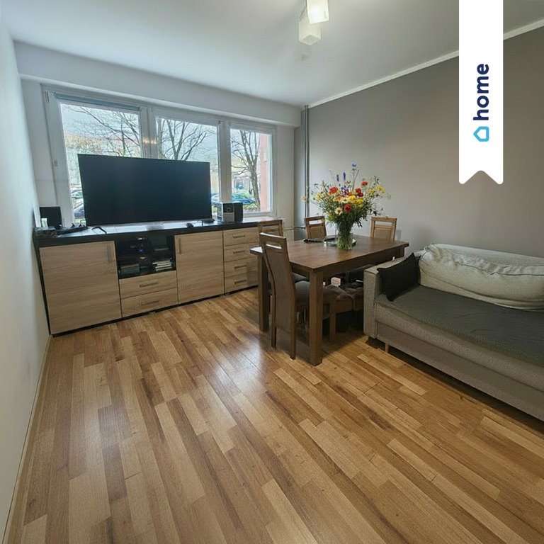 Przestronne 3-pokojowe mieszkanie z oddzielną kuchnią i wyremontowaną łazienką Olsztyn, Dworcowa  48m2 Foto 1