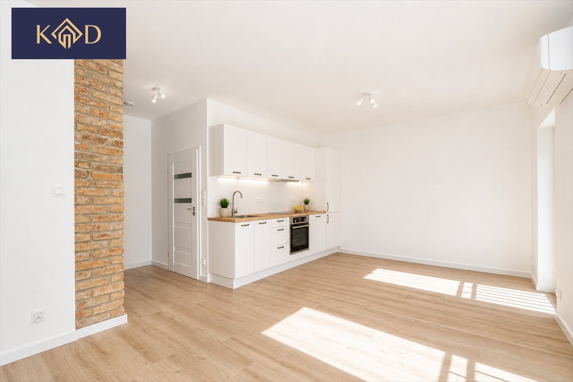 Jasna kawalerka 31 m² z 3 balkonami, po remoncie Poznań, Centrum, Rybaki  31m2 Foto 1