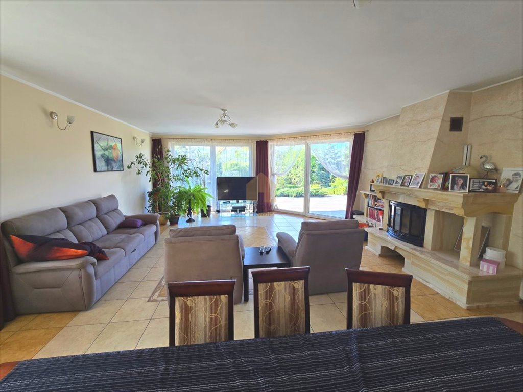 Sprzedam dom 400 m² z widokiem na Ślężę w Krzczonowie Krzczonów  400m2 Foto 1