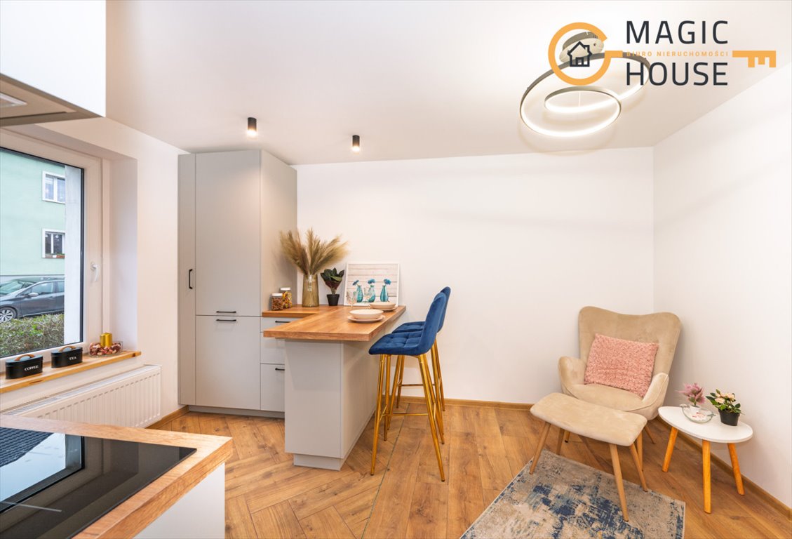 Mieszkanie trzypokojowe na sprzedaż Darłowo, Kanałowa  48m2 Foto 1