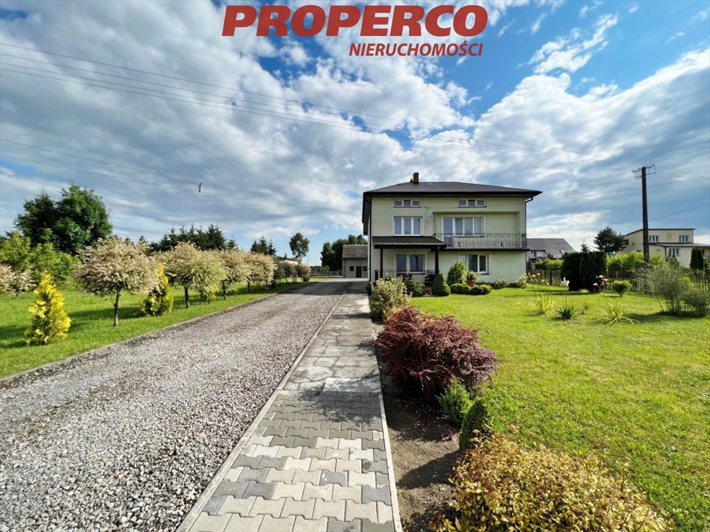 Przestronny dom z garażem i dużą działką w Snochowicach Snochowice  212m2 Foto 1