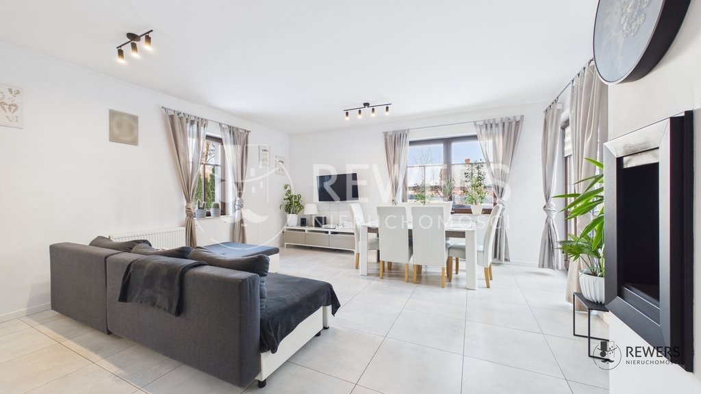 Nowoczesny apartament 108m2 z ogrodem i SPA w Nałęczowie Nałęczów, Henryka Wiercieńskiego  109m2 Foto 1