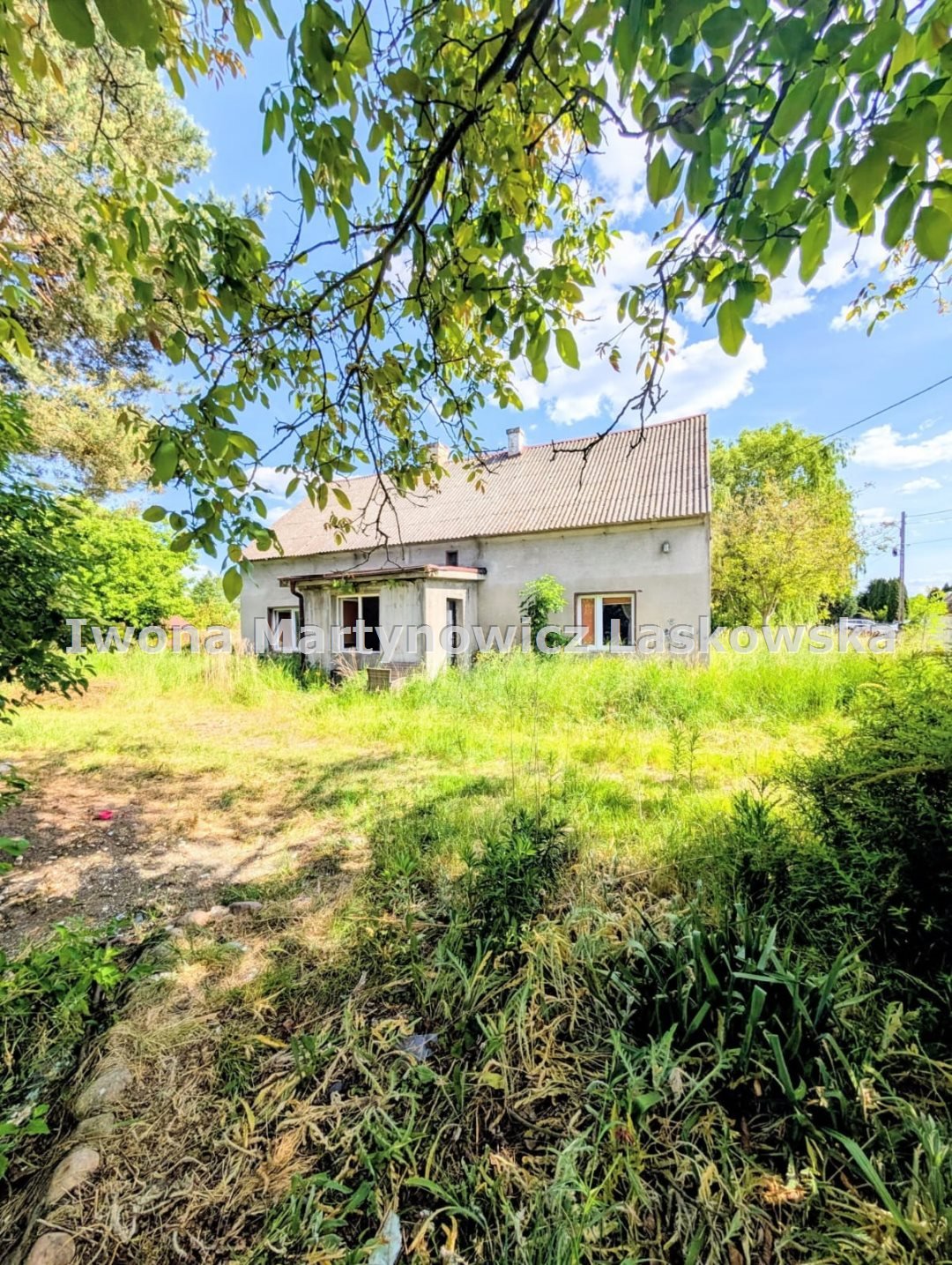 Dom z potencjałem, stawem i dużą działką w Niemstowie Niemstów  105m2 Foto 1