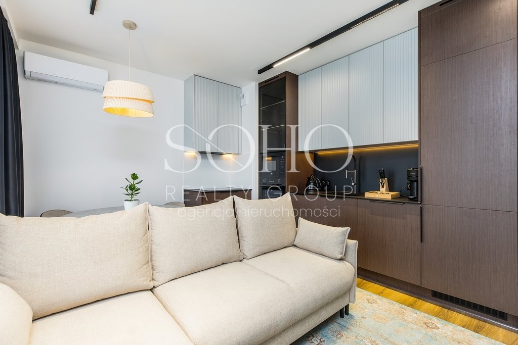 Polecam nowoczesne 42 m² mieszkanie z balkonem i pełnym wyposażeniem Kraków, Podgórze, Przyjaźni Polsko-Węgierskiej  42m2 Foto 1