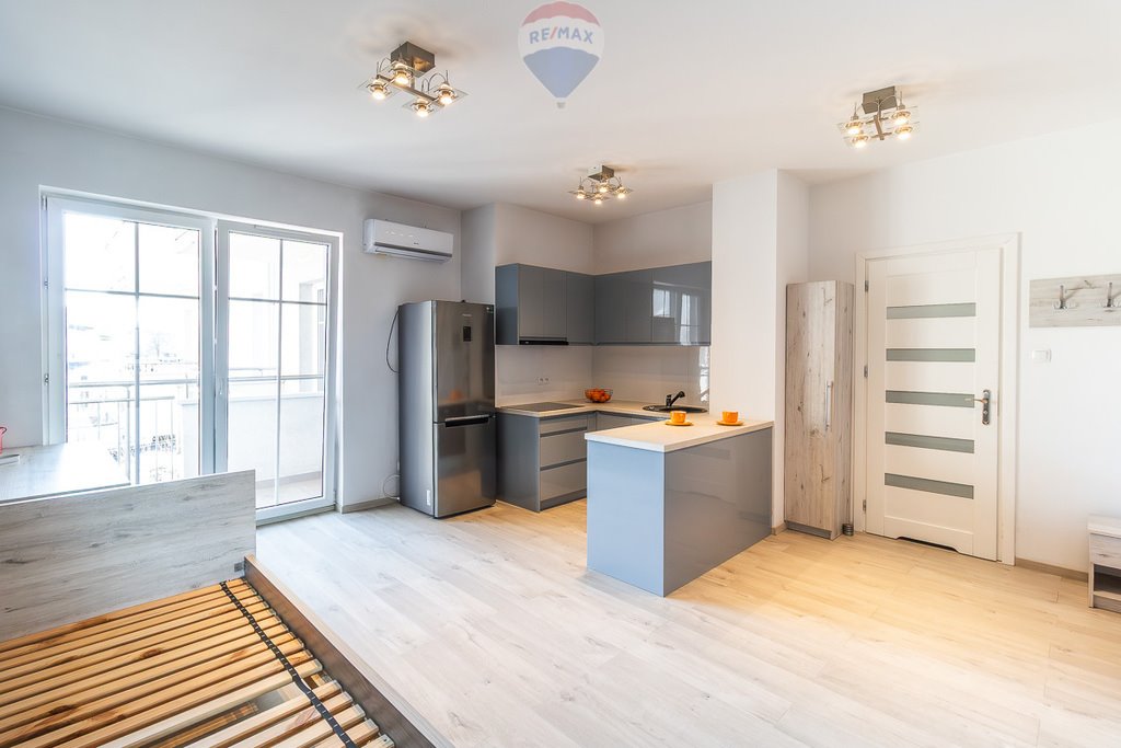 Komfortowe 30 m² z balkonem, blisko centrum Łodzi Łódź, Polesie, Stefana Żeromskiego  30m2 Foto 1