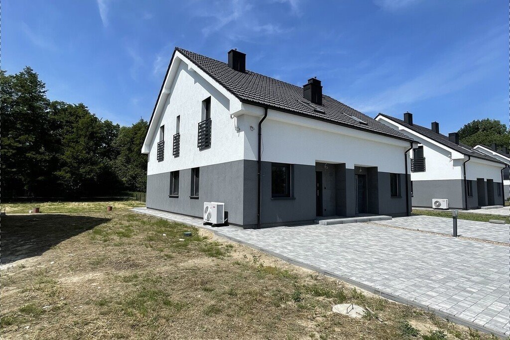 Dom 89 m² z ogrodem w Gierłatowie – komfort i spokój Gierłatowo  89m2 Foto 1