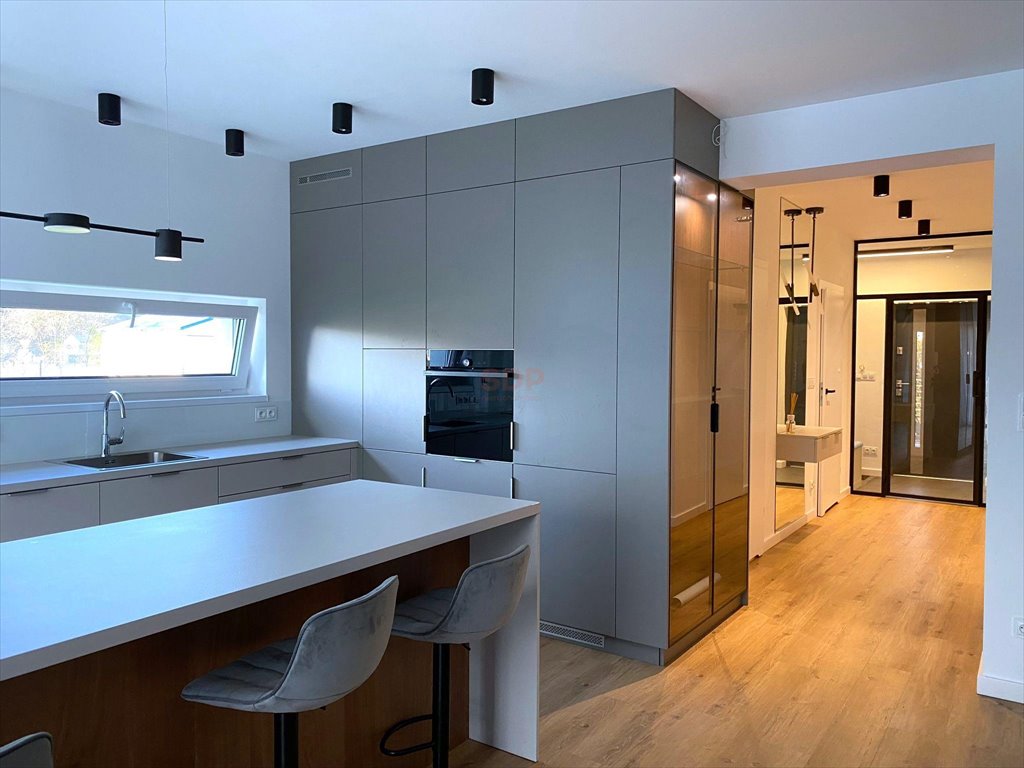 Dom na wynajem Tyniec Mały, Dolna  170m2 Foto 1