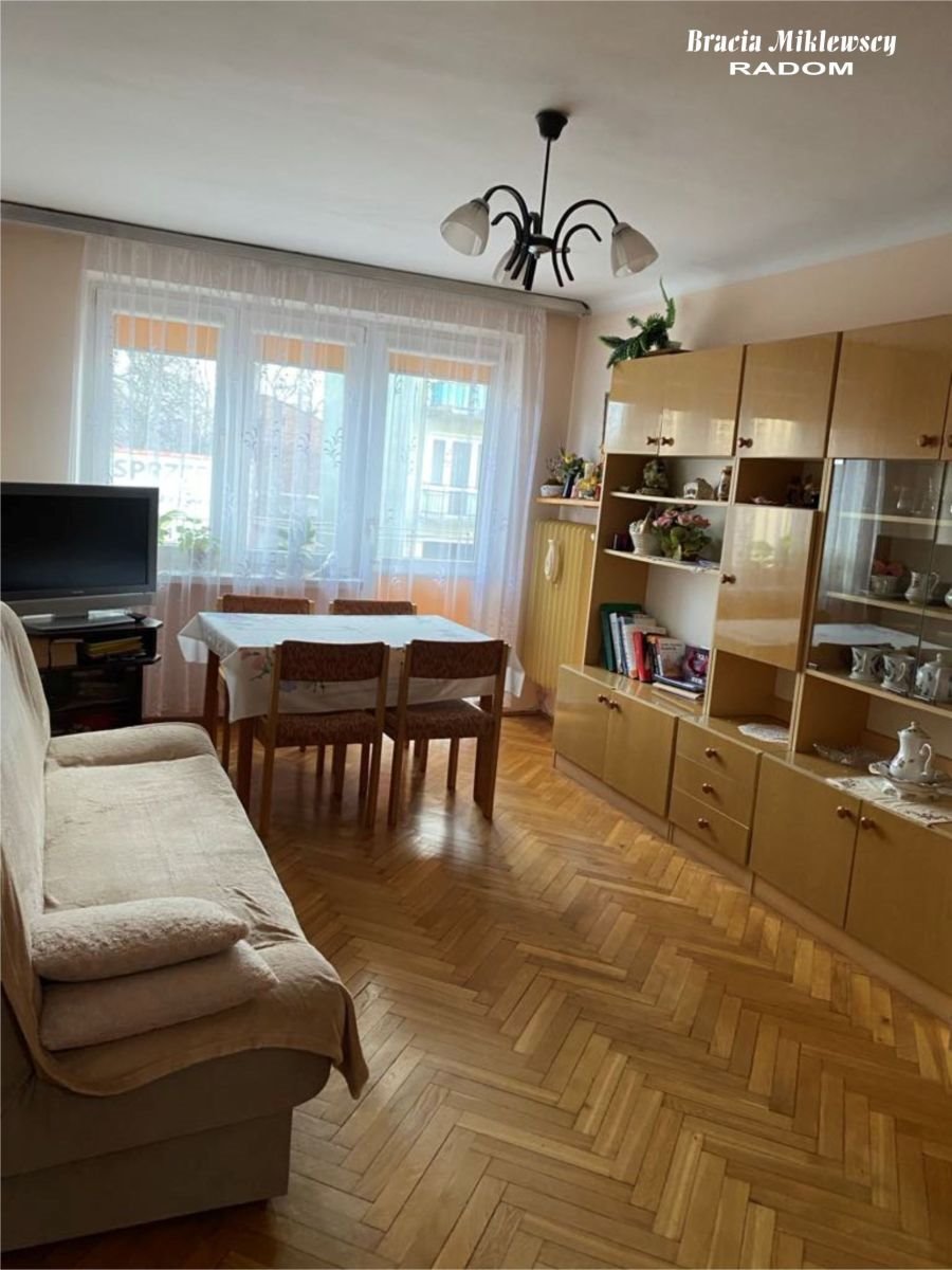 Mieszkanie dwupokojowe na sprzedaż Radom, Centrum, 25-Czerwca  45m2 Foto 1