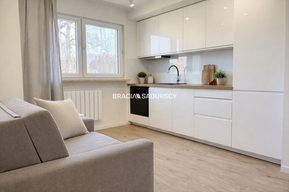 Przytulne 2-pokojowe mieszkanie 36 m² z piwnicą i świetną komunikacją Kraków, Podgórze Duchackie, Wola Duchacka, Białoruska  36m2 Foto 1