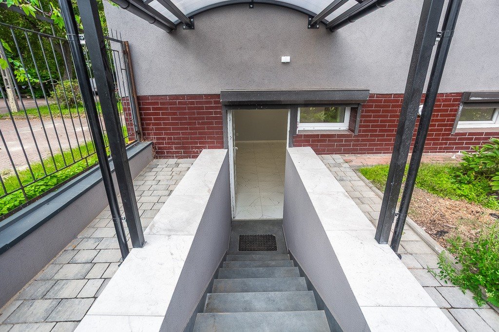 Funkcjonalny lokal 80 m² na Inflanckiej w Łodzi - polecam! Łódź, Inflancka  80m2 Foto 1