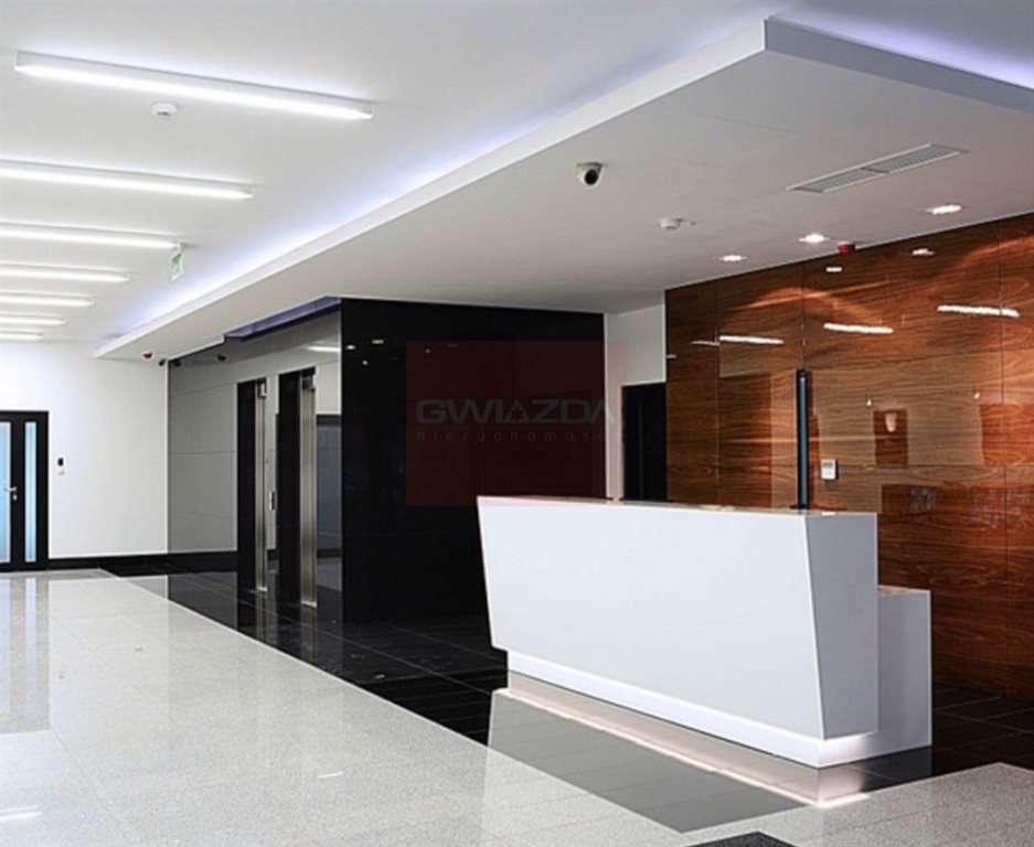 Lokal użytkowy na wynajem Warszawa, Wola  467m2 Foto 1