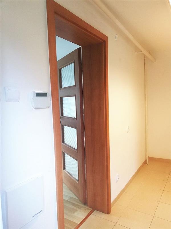 Zapraszam do wynajmu 30 m² biura w Przymorzu Gdańsk Gdańsk, Przymorze, PRZYMORZE MAŁE, CZERWONY DWÓR  30m2 Foto 1