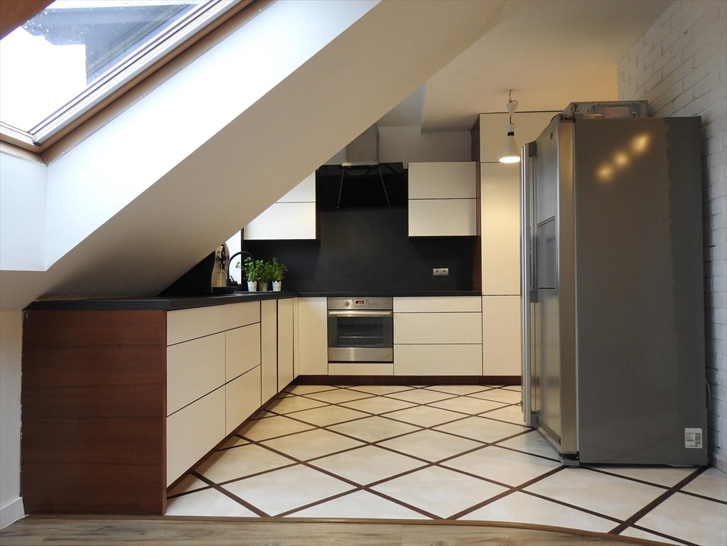 wynajm-mieszkanie-tychy-ulica-budowlanych-120-m2-3500-pln-5