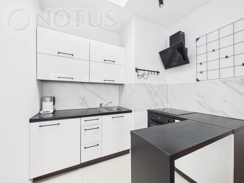 Przestronne 39 m² z balkonem na sprzedaż w Katowicach. Katowice, Piotrowice  39m2 Foto 1
