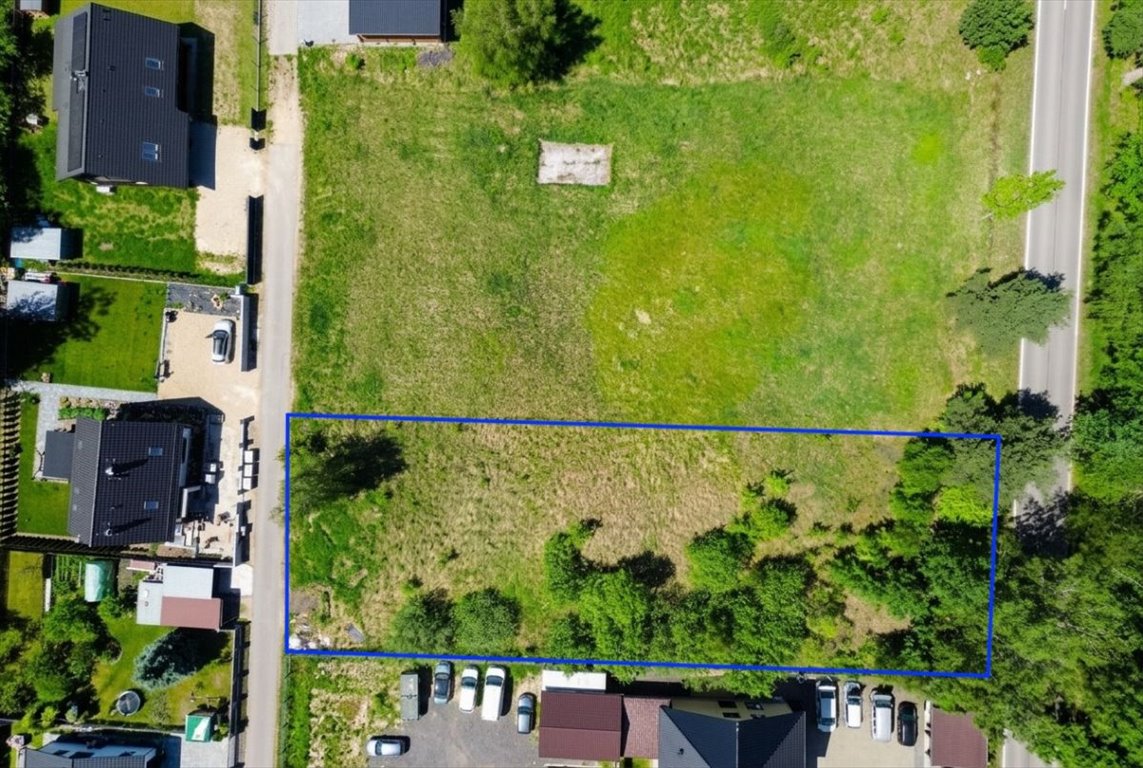 Do sprzedania działka 1740 m² w spokojnej okolicy Jaworzna: Jaworzno Byczyna: Wiosny Ludów