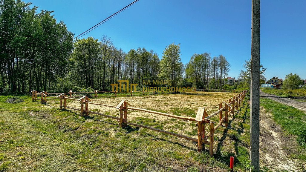 Działka budowlana na sprzedaż Hucisko  1 000m2 Foto 1