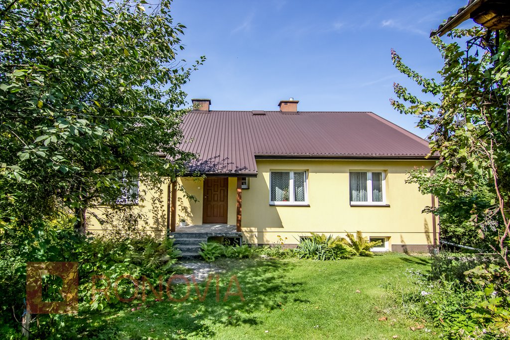 Urokliwe 75 m² dom z potencjałem, ogród i garaż Krasnystaw, Stokowa  75m2 Foto 1