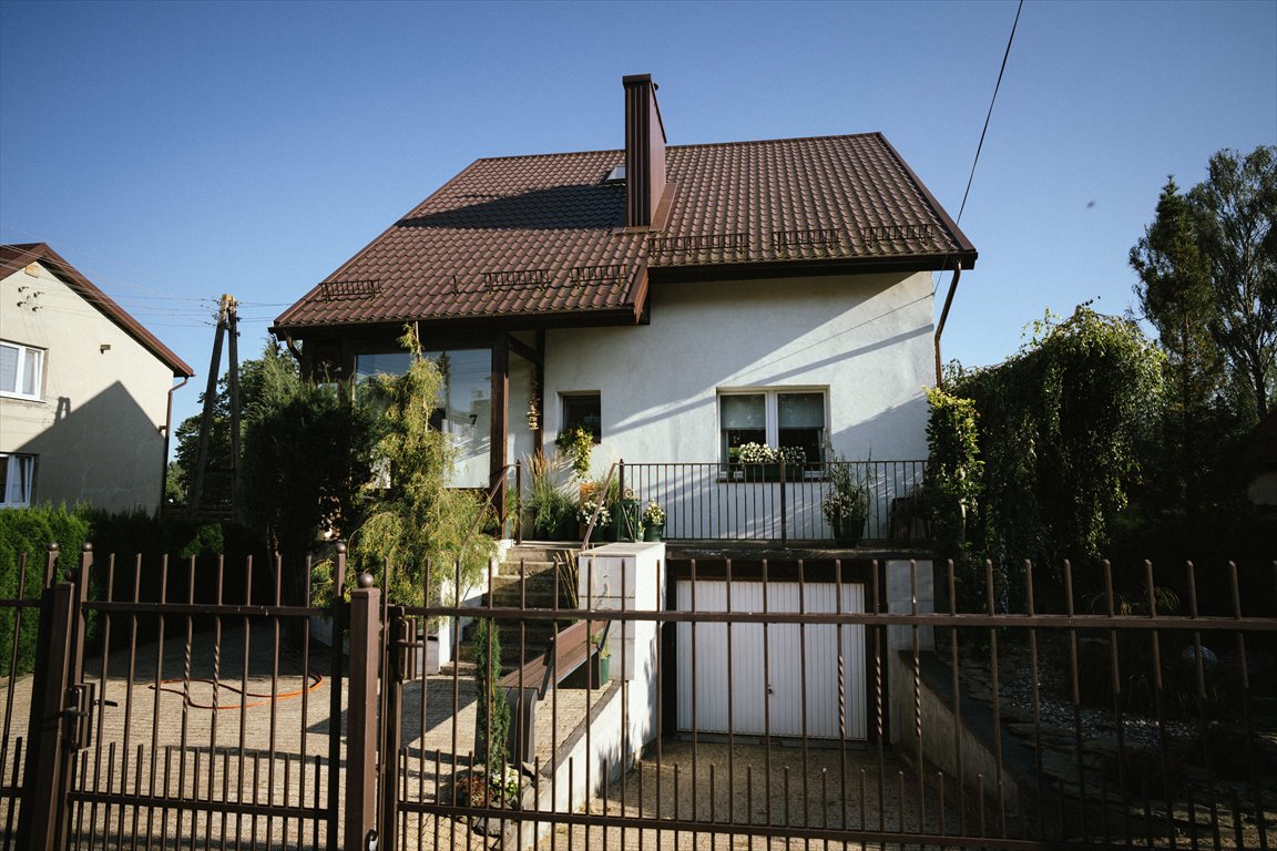 Polecam przestronny dom 150 m² z tarasem i ogrodem w Giżycku Giżycko  150m2 Foto 1