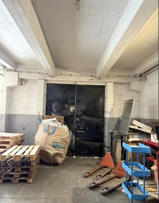 Hala 270m² z rampą, ogrzewana, media, dojazd Tira Ruda Śląska  270m2 Foto 1