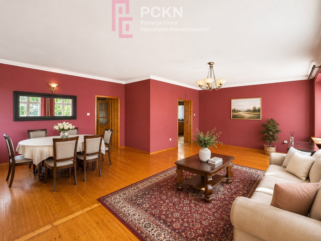 Sprzedam przedwojenny dom 240 m² z historią i przestrzenią w Skarbiszowie Skarbiszów  240m2 Foto 1