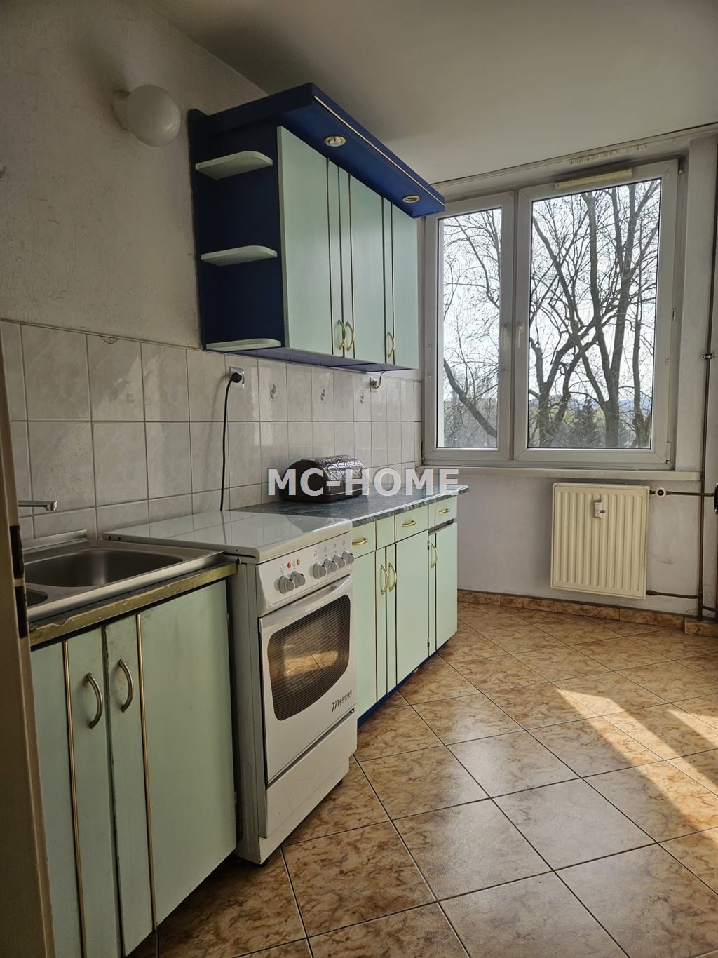 Sprzedam 2-pokojowe mieszkanie 38 m² z balkonem i piwnicą Ruda Śląska, Bielszowice, Główna  38m2 Foto 1