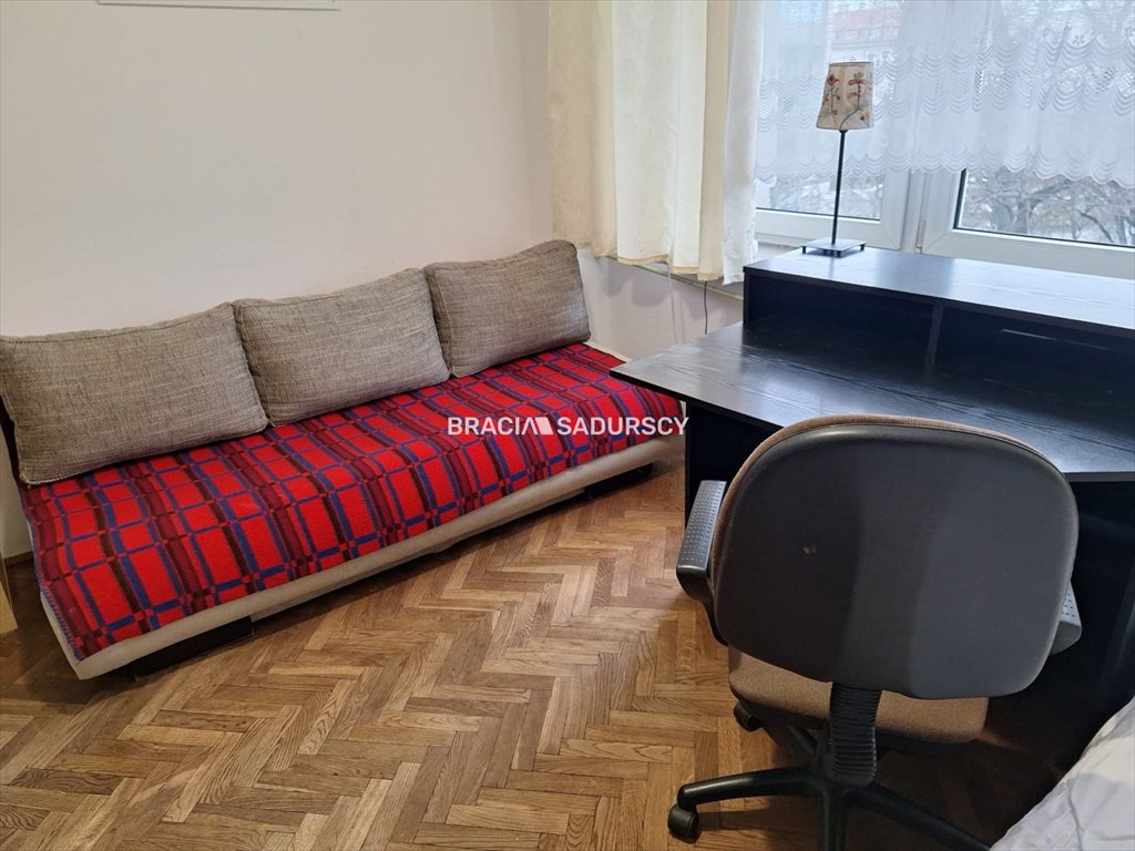 Wynajem 3-pok. 55 m2 - loggia parking blisko komunikacji Kraków, Krowodrza, Łobzów, Królewska  55m2 Foto 1