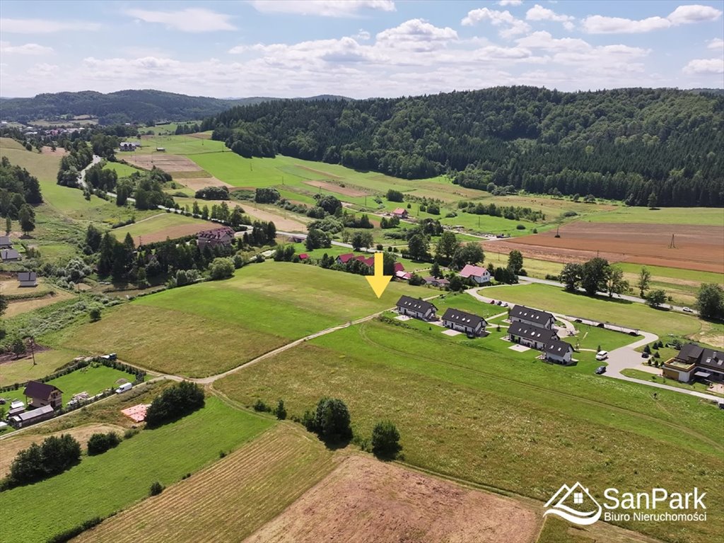 Działka w Berezce z widokiem, 15,68 ara, pod dom. Berezka  1 529m2 Foto 1